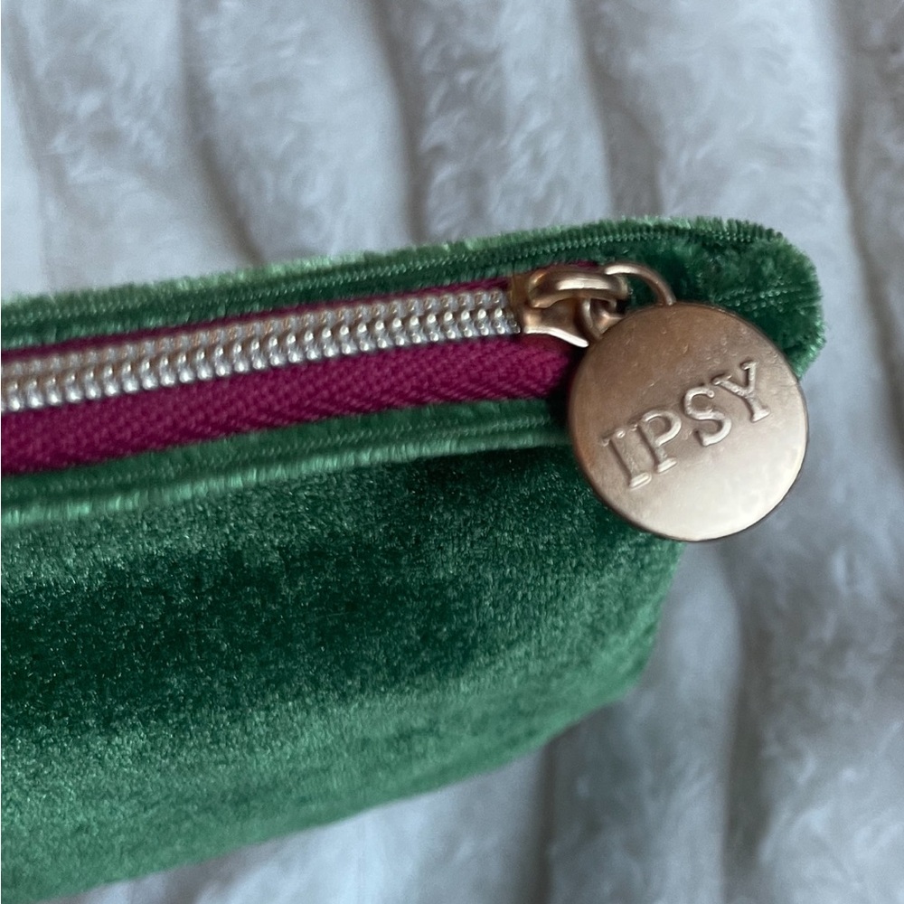 Ipsy makeup bags bundle - Picture 5 of 5